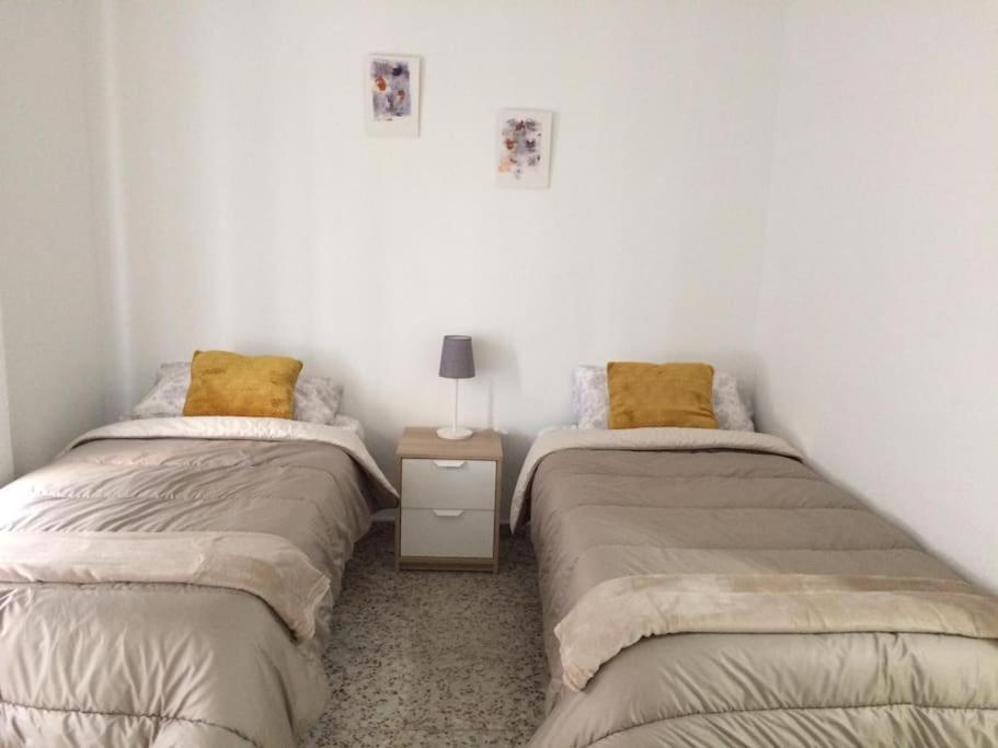 Апартаменты Apartamento Amplio Y Luminoso Plaza America, Wifi Аликанте Экстерьер фото